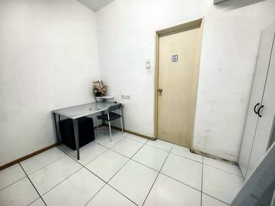 Room in Shah Alam, SGR