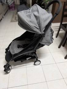 baby throne