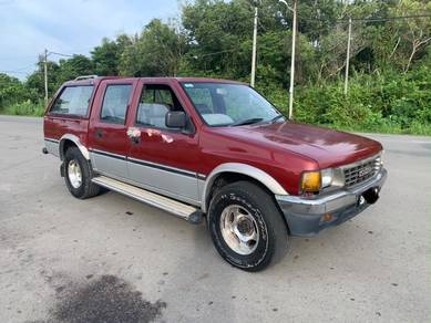 1998 Isuzu Invader SPACE CAB