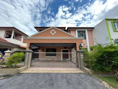 Semi-Detached House For Sale in Nilai,NSN