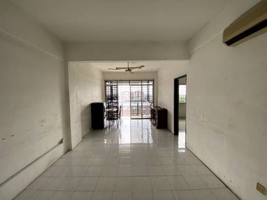Apartment For Sale in Taman Mesra Indah