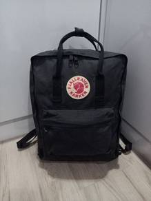 Original Fjallraven Kanken Backpack Black