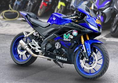 Yamaha R15