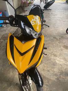 Yamaha Y15ZR