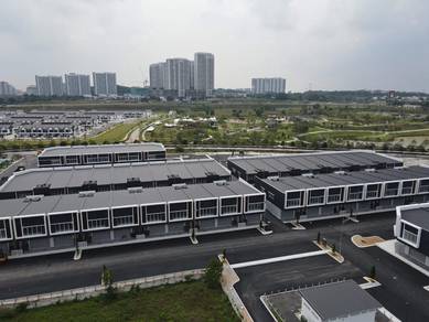 Shop lot For Rent in Sepang,SGR