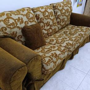 sofa 3+ 2 Utk dinego Rm700 self pickup area Kuanta