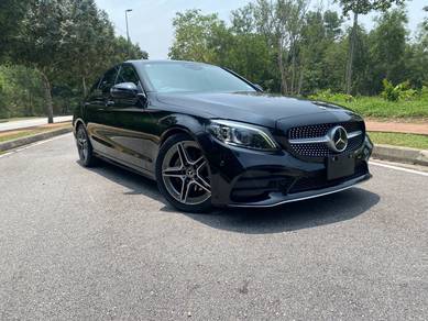 Mercedes Benz C200 AMG 200 AMG LINE in Kota Damansara, SGR