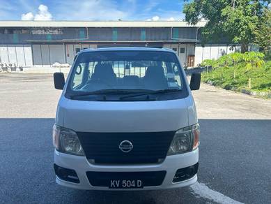 Nissan Urvan Semi Panel