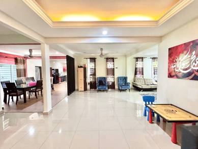 Bungalow House For Sale in Seri Kembangan,SGR