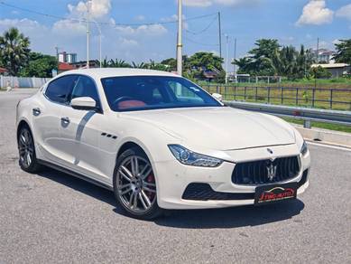 Maserati Ghibli BASE GRADE in Gombak, SGR