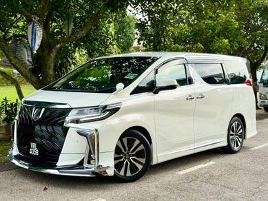 Toyota Alphard X in Kepong, KUL