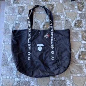 AAPE BY *A BATHING APE® tote bag.