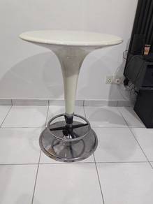 High round table adjustable 