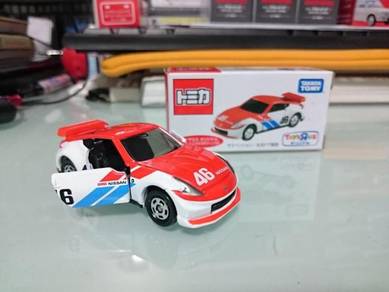 Tomica Nissan Fairlady 370Z BRE not hotwheels