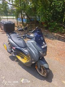 Yamaha NMAX