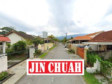Semi-Detached House For Sale in Jelutong,PNG