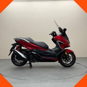 Honda Forza 250