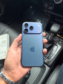iPhone 17 Pro 256GB under warranty