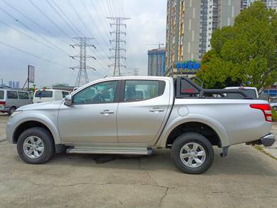 Mitsubishi Triton M/T in Selayang, SGR