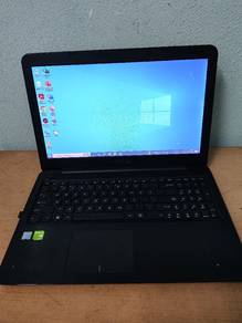 Laptop Asus 15.6 inci