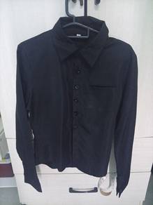 croptop kemeja