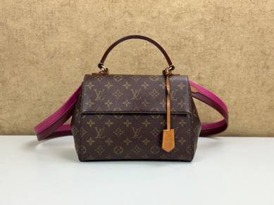 Louis Vuitton M42738 Cluny BB