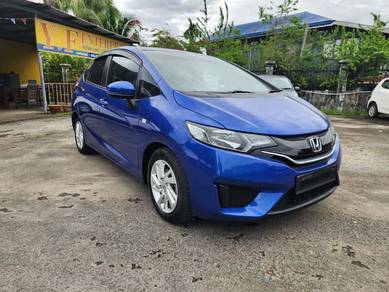 Honda Jazz E in Kota Kinabalu, SBH