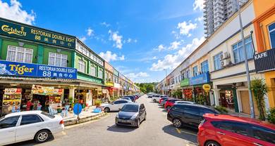 Shop lot For Sale in Bandar Puteri Puchong,SGR