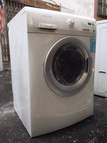 Electrolux 7kg washer dryer 2 in 1 combo refurbish