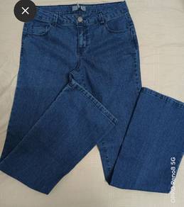 Brand New Dorothy Perkins Boot Cut Jeans