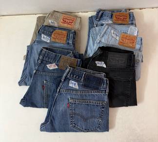 Levi’s Jeans sz 30 Combo:.