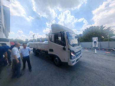 Foton View C2 HIGH ROOF WINDOW VAN in Petaling Jaya, SGR