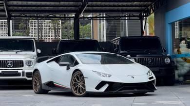 2017 Lamborghini Huracan PERFORMANTE