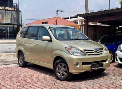 2005 Toyota Avanza E