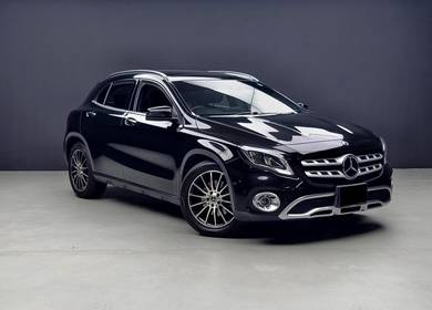 2020 Mercedes Benz GLA220 220