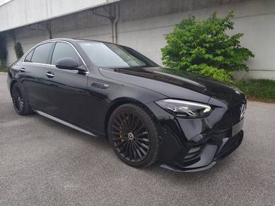 Mercedes Benz C300 300 AMG LINE in Johor Bahru, JHR
