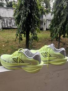 Kasut NB utk di jual