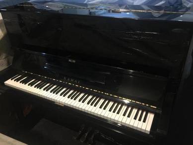 KAWAI Upright Piano K 40
