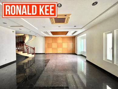 Semi-Detached House For Sale in Sungai Nibong,PNG