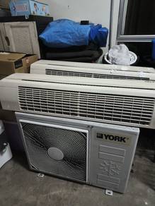 aircond YORK 2.0hp 