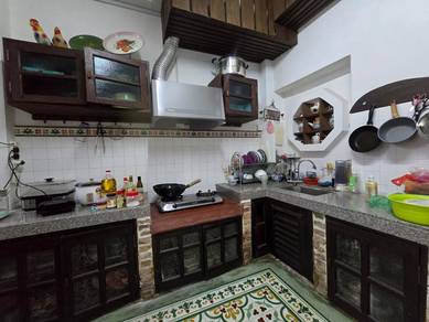 2-storey Terraced House For Sale in Georgetown,PNG