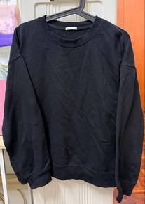 GU Black Sweatshirt XL