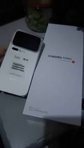 Xiaomi 17 Pro (12GB Ram 528GB Storage) - China Ver