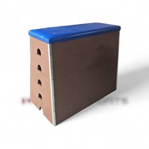 Peti Lombol Vaulting Box 3 Level 5 Level 