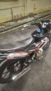 Suzuki Belang R150