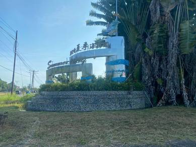 Apartment For Rent in Melinsung Summer Bay Resort Apartment