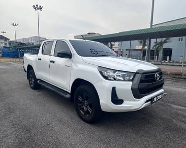 Toyota Hilux E in Batu Berendam, MLK