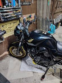 Honda CB400