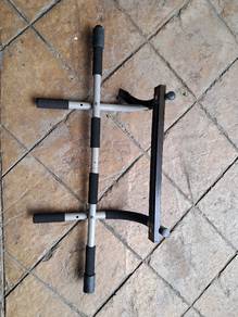 multi-grip doorway pull-up bar