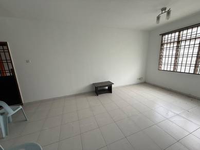 Flat For Sale in Taman Sri Pulai Perdana